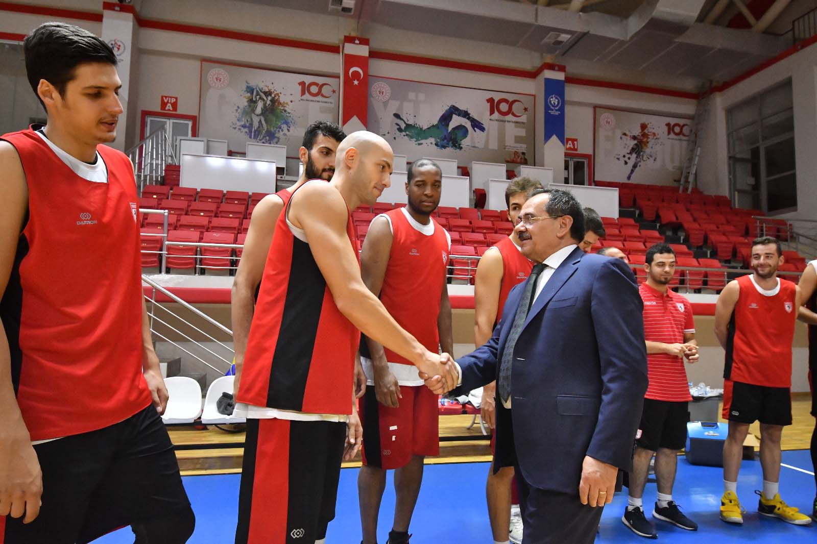 İdman’da başkan var